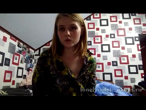 ❤️ 来自俄罗斯的年轻金发碧眼的学生喜欢更大的阴茎。 Just porn❤
